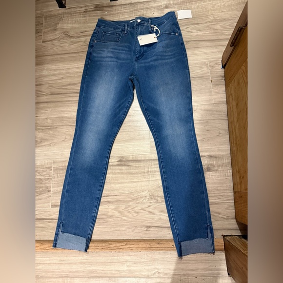 Good American Women's Skinny Jeans in Blue